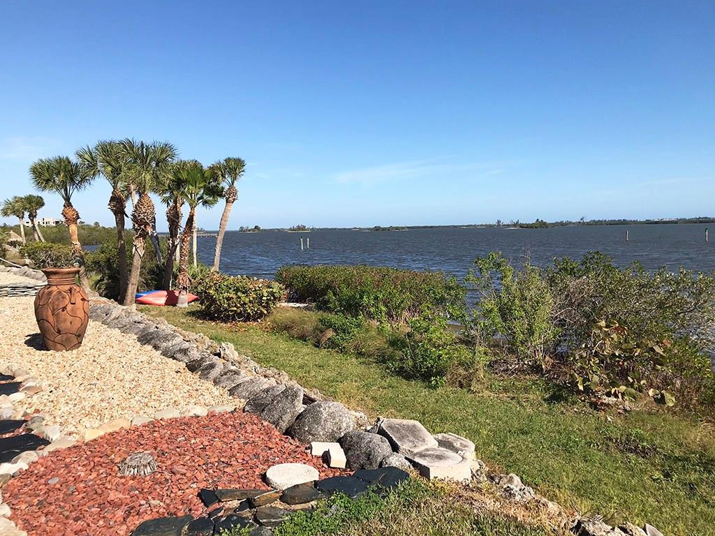 9554 Riverside Drive Sebastian, FL 32958 - Photo 23 of 36 Gallery Image 23