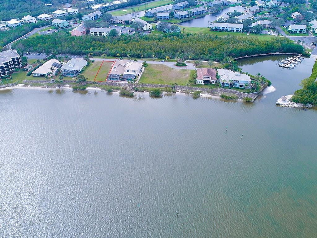 9554 Riverside Drive Sebastian, FL 32958 - Photo 6 of 36 Gallery Image 6