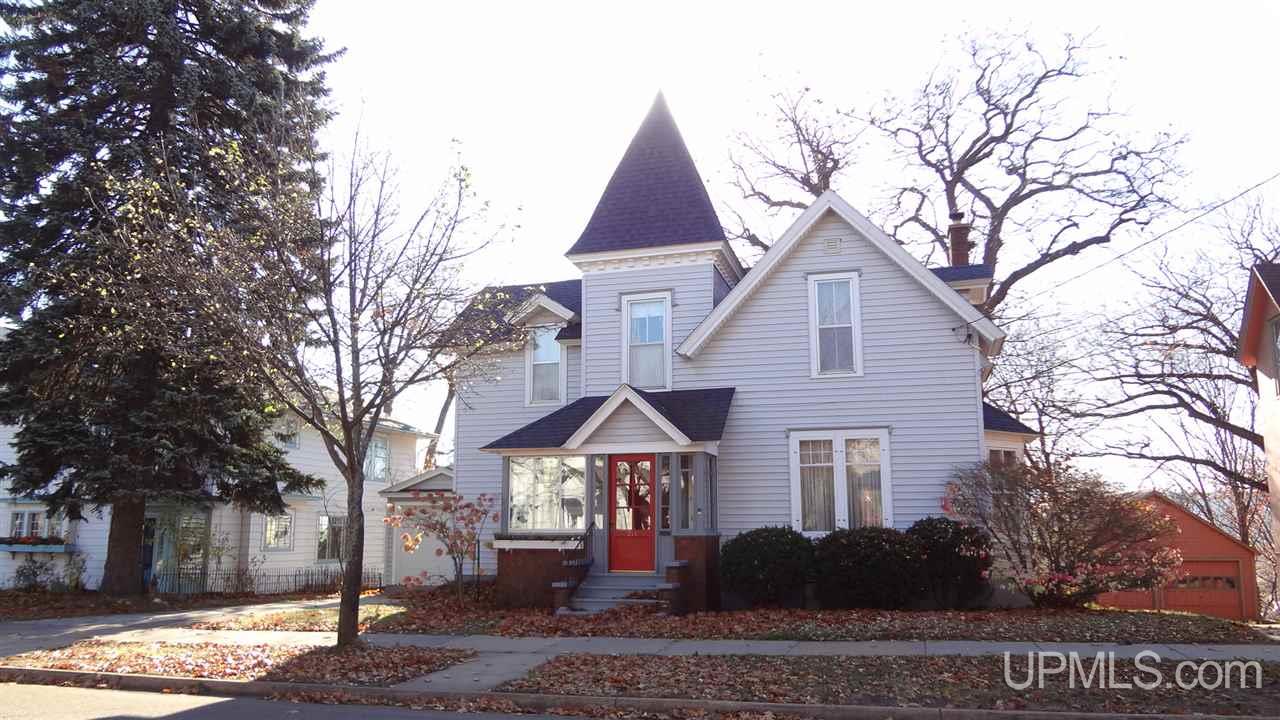 214 East Ridge Street Marquette, MI 49855 - Photo 1 of 34 Gallery Image 1