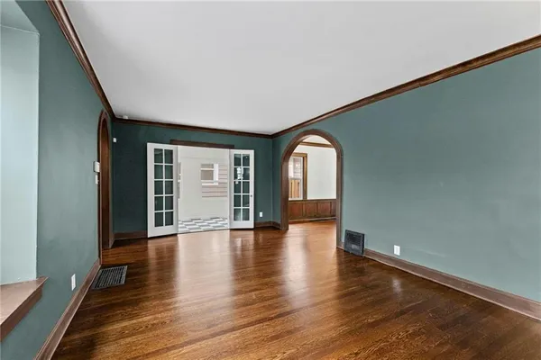 $399,000 | 319 East 70th Terrace, Kansas City, MO 64114