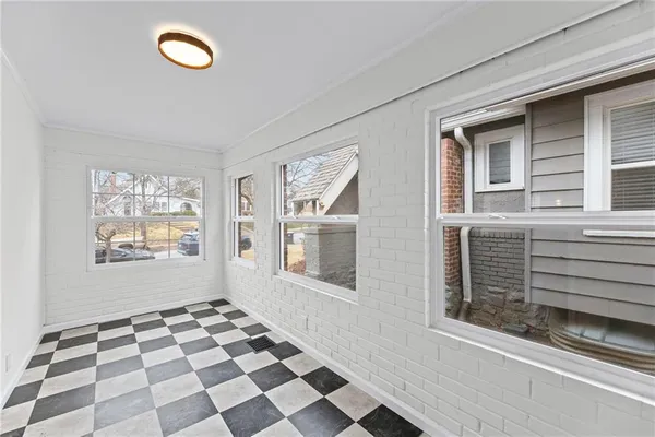 $399,000 | 319 East 70th Terrace, Kansas City, MO 64114