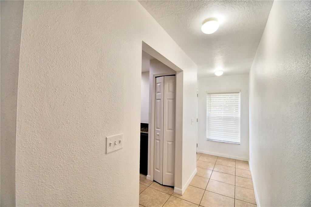 5359 River Rock Road Lakeland, FL 33809 - Photo 9 of 51