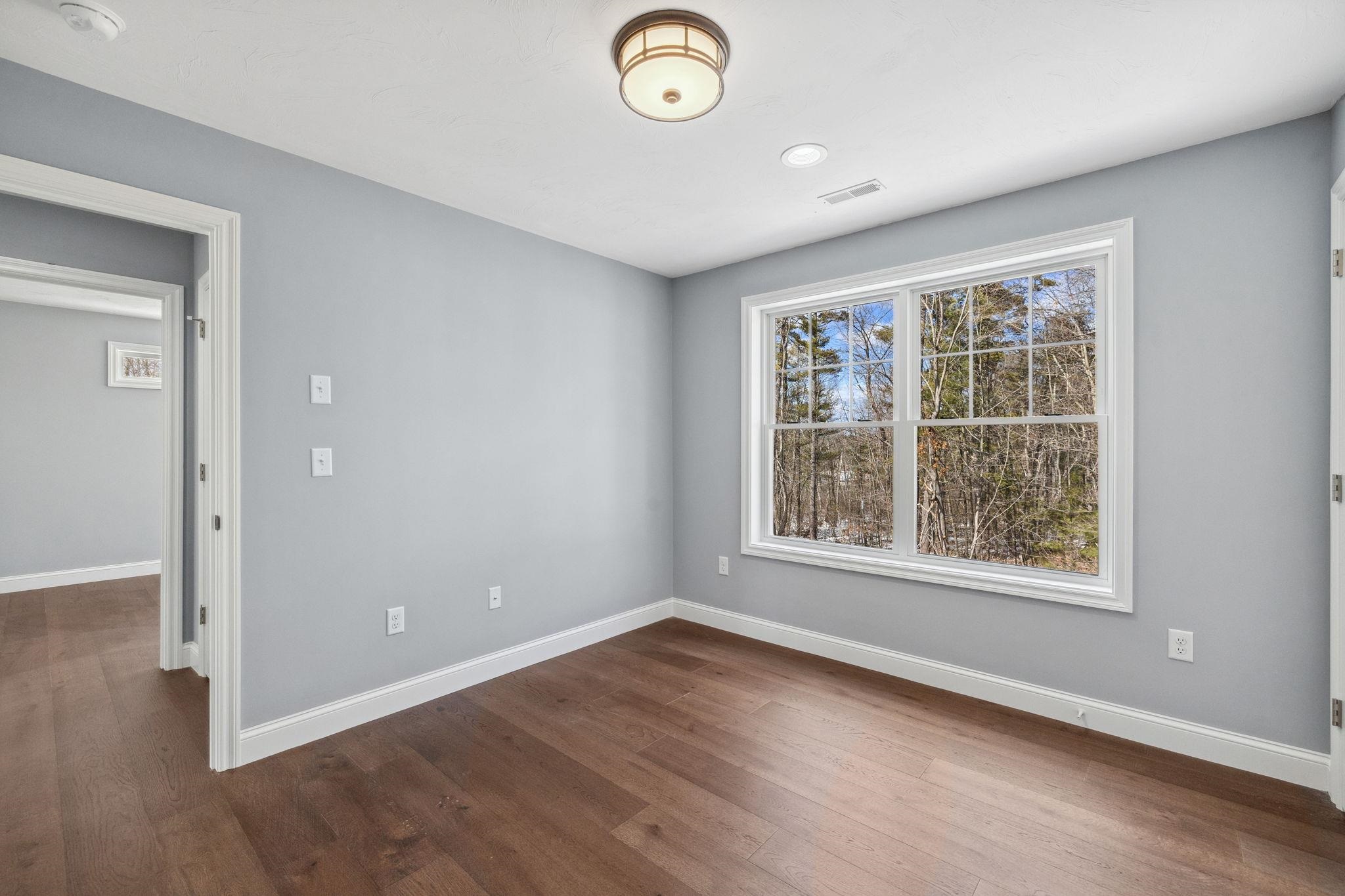 3 Bennington Road Nashua, NH 03064 - Photo 28 of 42