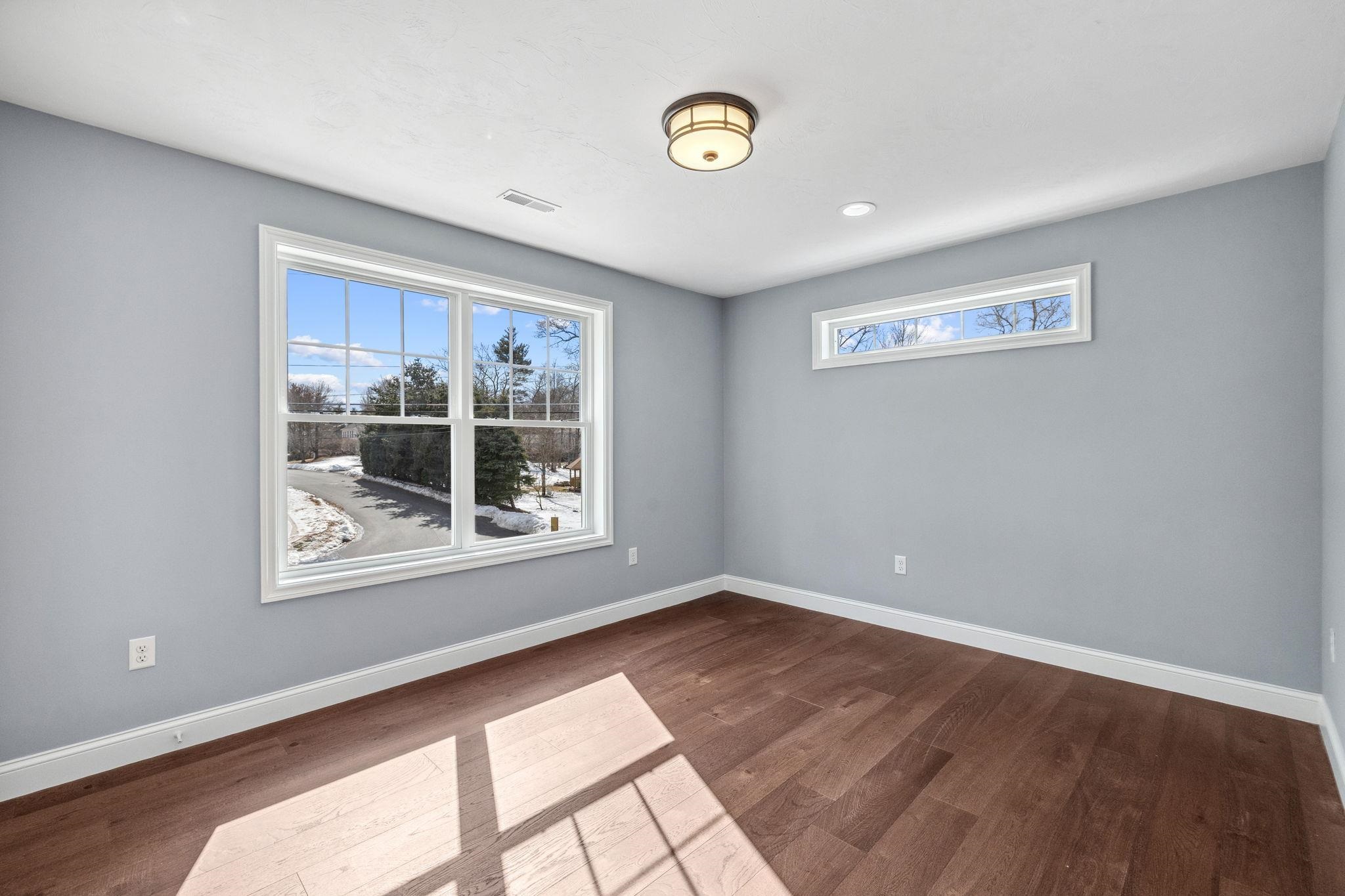3 Bennington Road Nashua, NH 03064 - Photo 34 of 42