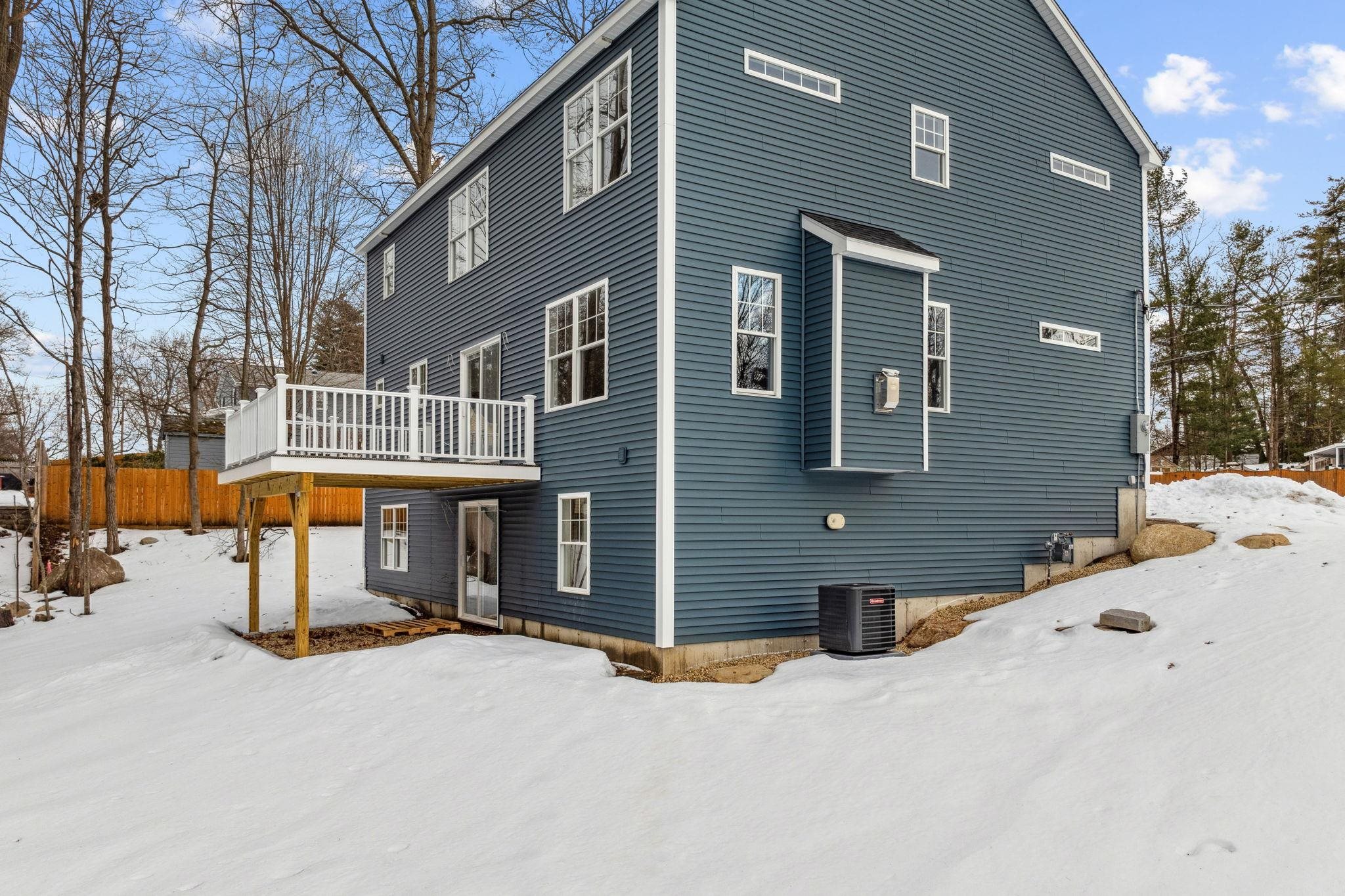 3 Bennington Road Nashua, NH 03064 - Photo 7 of 42