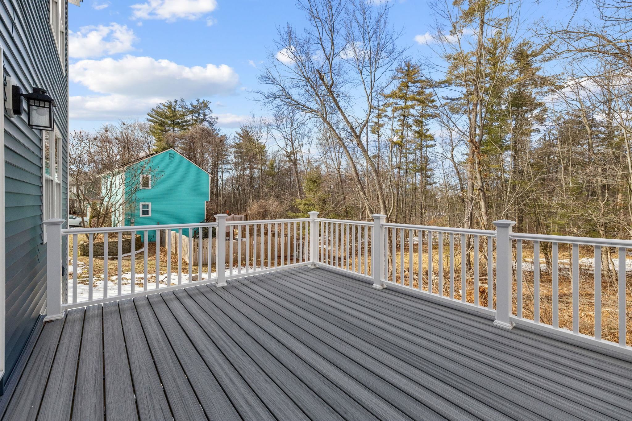 3 Bennington Road Nashua, NH 03064 - Photo 9 of 42