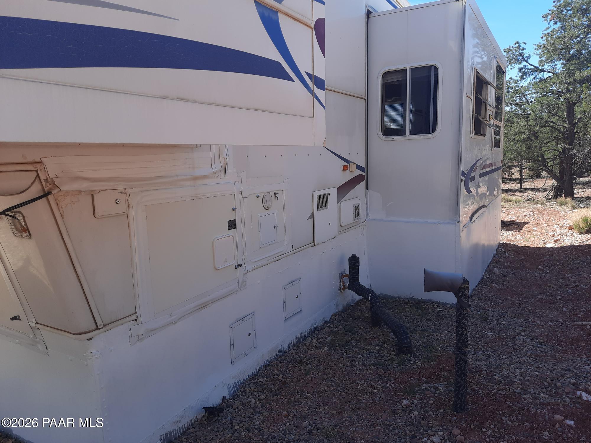 261 East W Titan Ranch Road Seligman, AZ 86337 - Photo 3 of 24