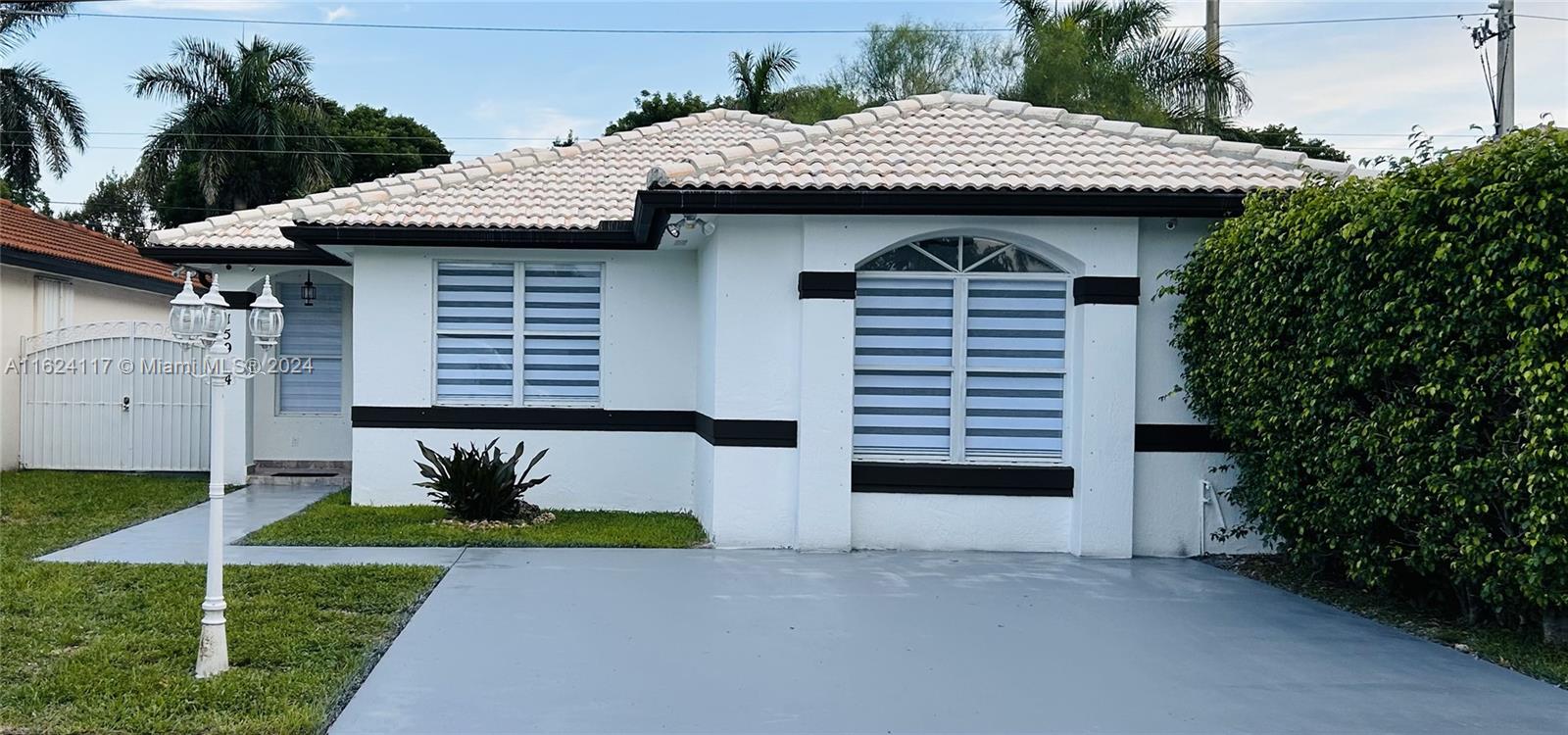 15974 Southwest 71st Ter  