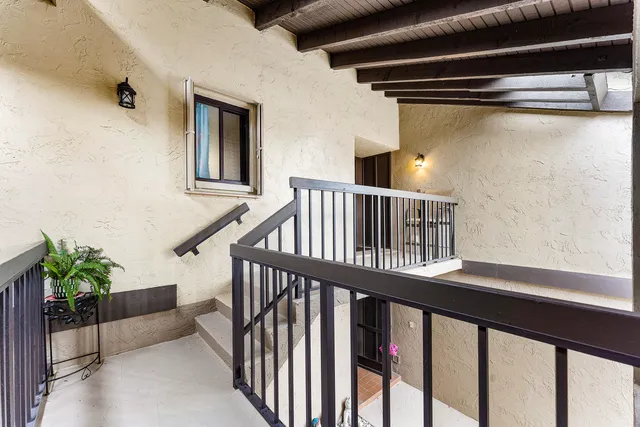 $2,495 | 1593 Cabot Lane, Unit 8, Wellington, FL 33414