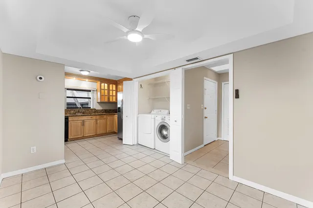 $2,495 | 1593 Cabot Lane, Unit 8, Wellington, FL 33414