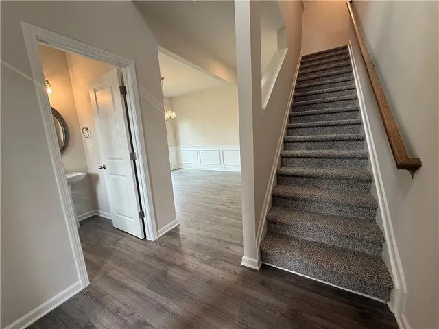 a view of an entryway