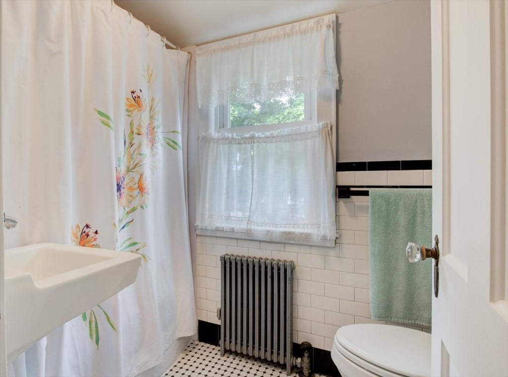 49 Boulevard Road Dedham, MA 02026 - Photo 15 of 25 Gallery Image 15