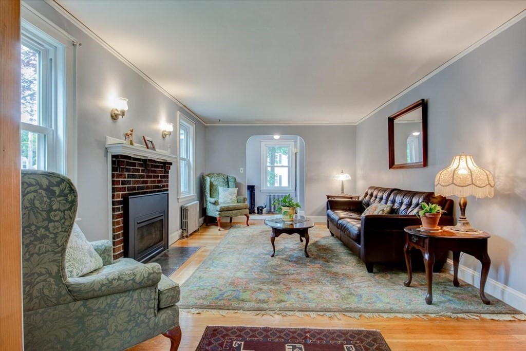 49 Boulevard Road Dedham, MA 02026 - Photo 5 of 25 Gallery Image 5