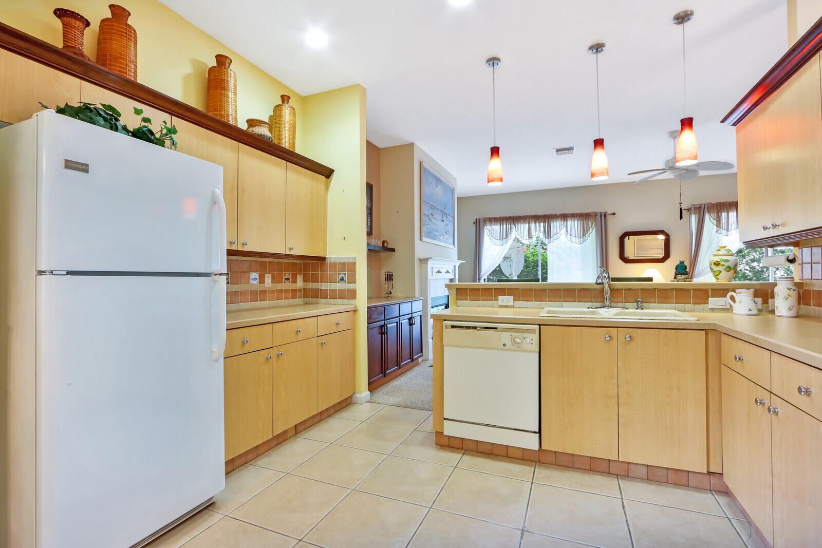 309 Springview Loop Port St. Lucie, FL 34986 - Photo 13 of 48 34_Image_16_mls