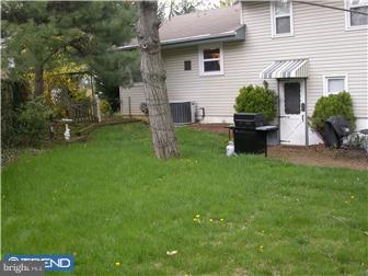 62 Valley View Road Hamilton, NJ 08620 - Photo 12 of 12 Exterior Back