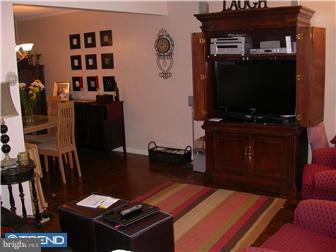 62 Valley View Road Hamilton, NJ 08620 - Photo 3 of 12 Family Room