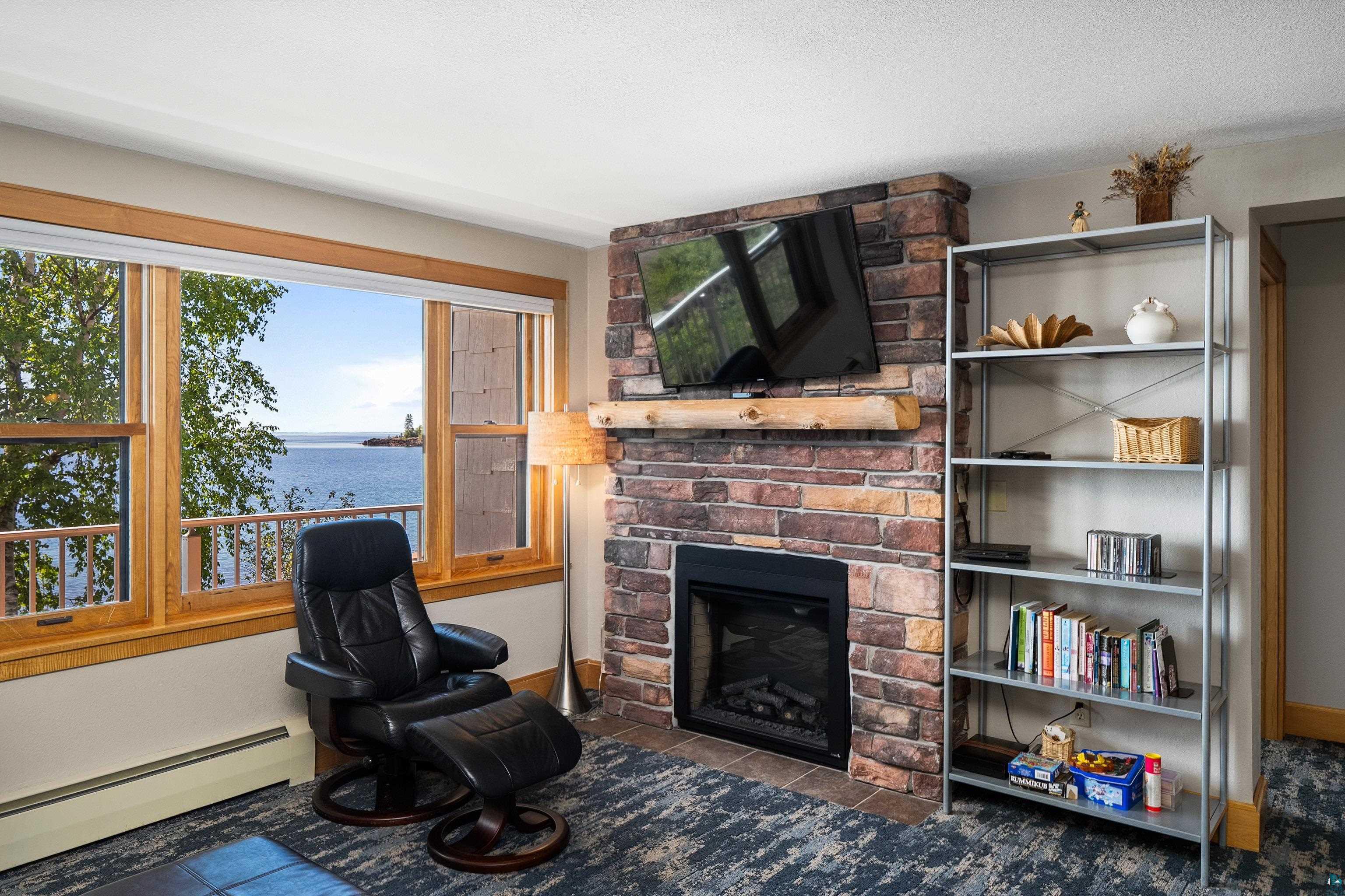 21 Wisconsin Street, Unit 203 Grand Marais, MN 55604 - Photo 9 of 60