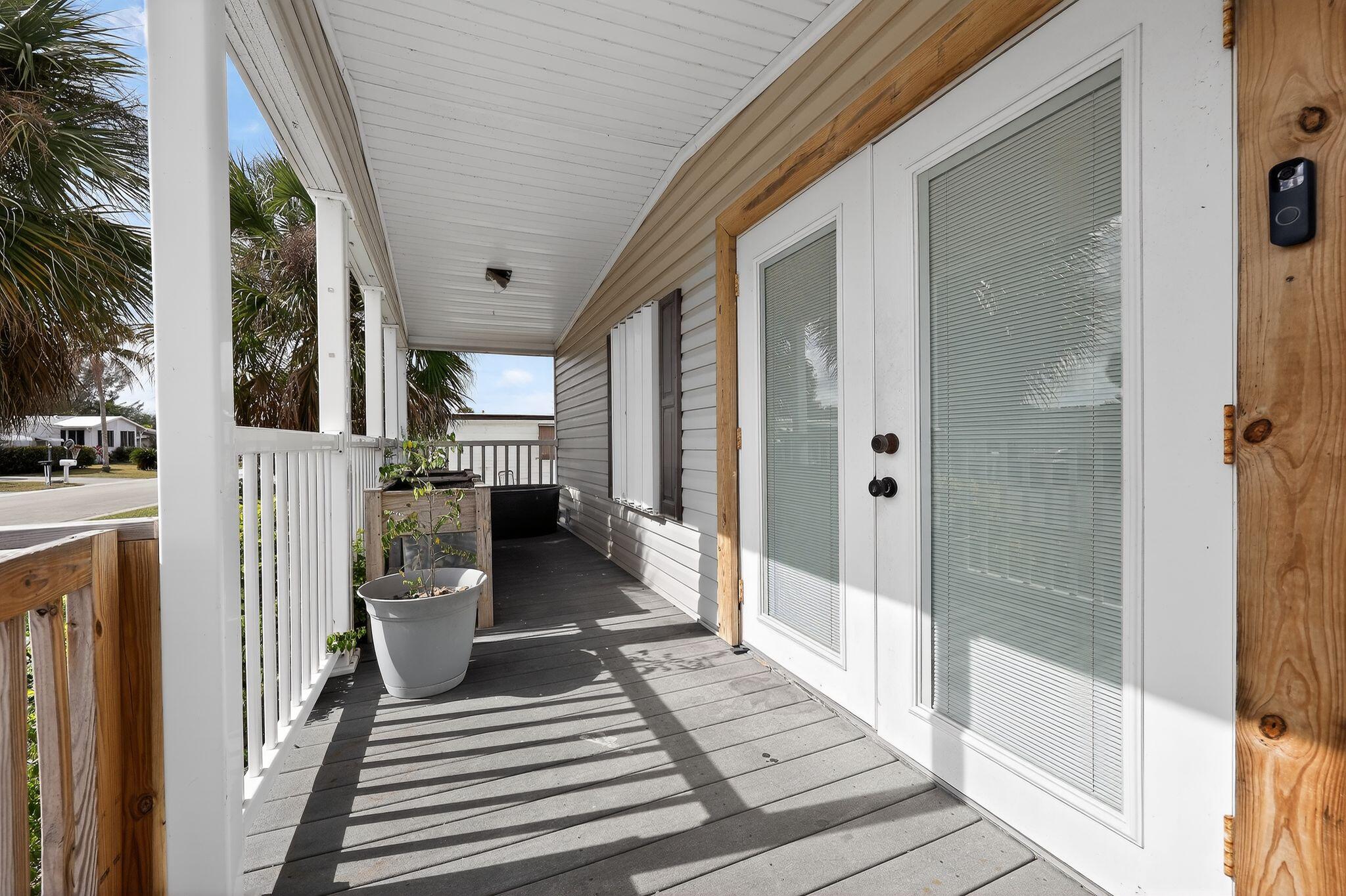 1591 Southwest 64th Way Boca Raton, FL 33428 - Photo 17 of 19 1591 SW 6th Way (17)