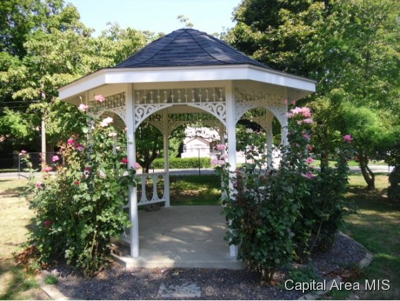 1900 Mound Road Jacksonville, IL 62650 - Photo 21 of 24 Gallery Image 21