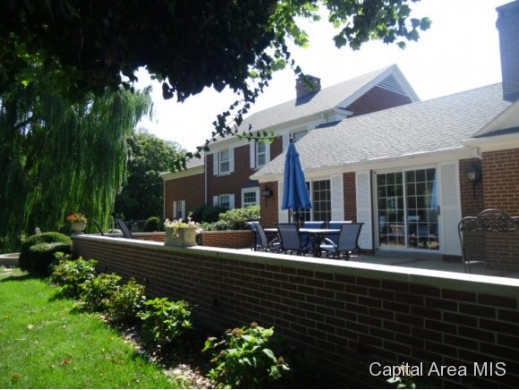 1900 Mound Road Jacksonville, IL 62650 - Photo 23 of 24 Gallery Image 23