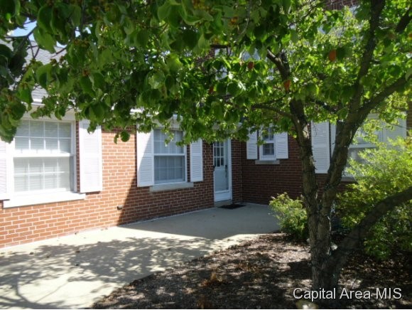 1900 Mound Road Jacksonville, IL 62650 - Photo 24 of 24 Gallery Image 24