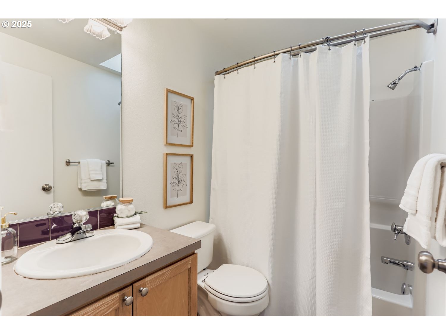 5626 North Williams Avenue Portland, OR 97217 - Photo 12 of 21 a bathroom with a sink toilet and shower