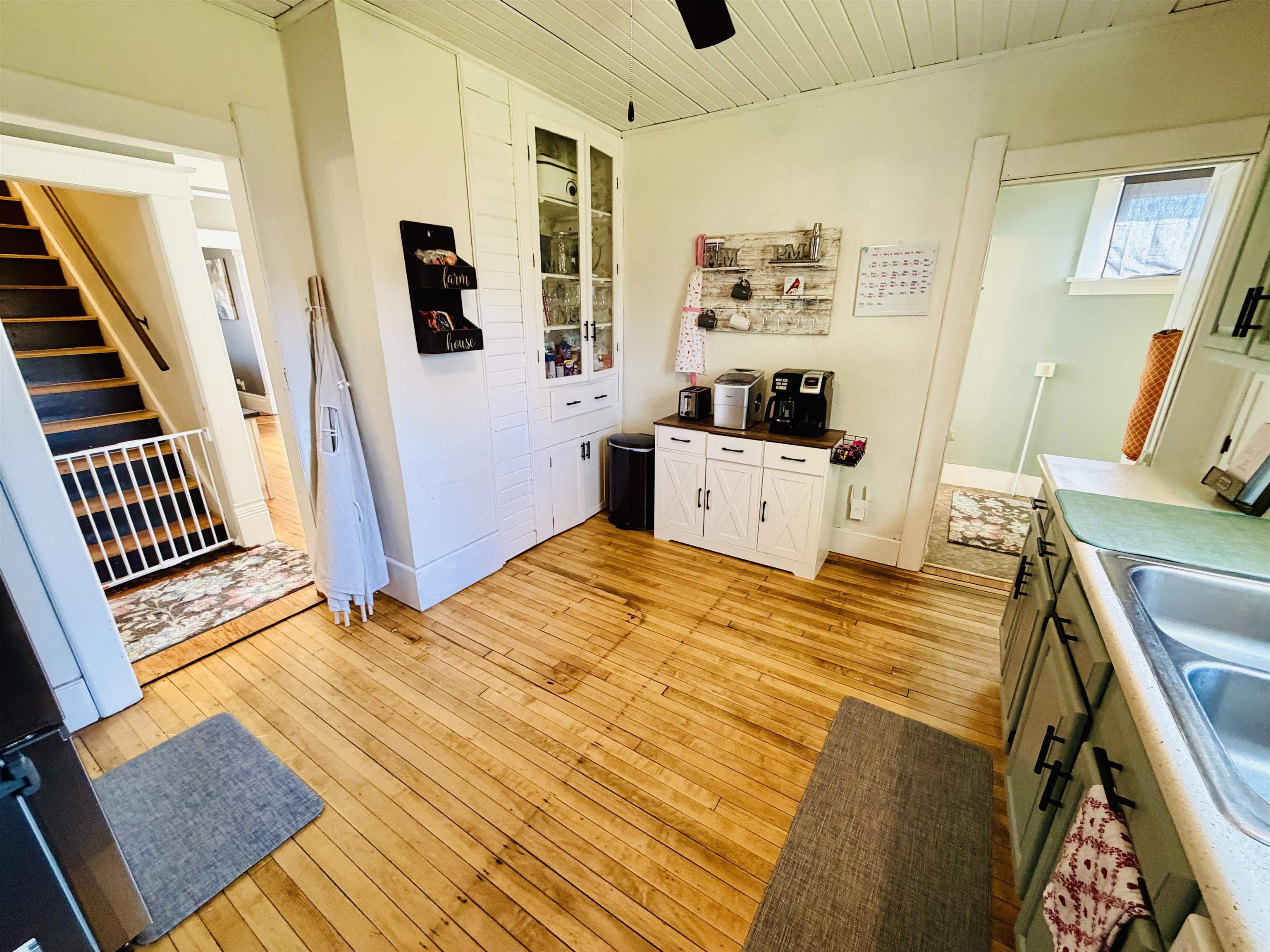 2230 15th Street Monroe, WI 53566 - Photo 23 of 39