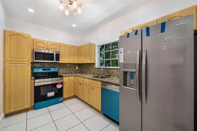 $1,299,000 | 820 Lorca Street, Coral Gables, FL 33134