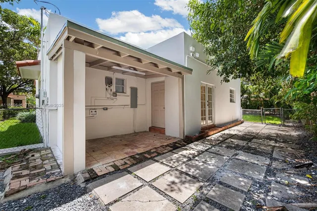 $1,299,000 | 820 Lorca Street, Coral Gables, FL 33134