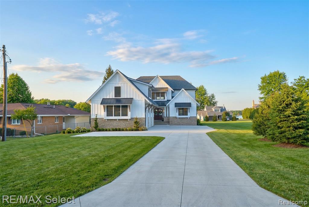 2208 Grove Park Road Fenton, MI 48430 - Photo 12 of 73