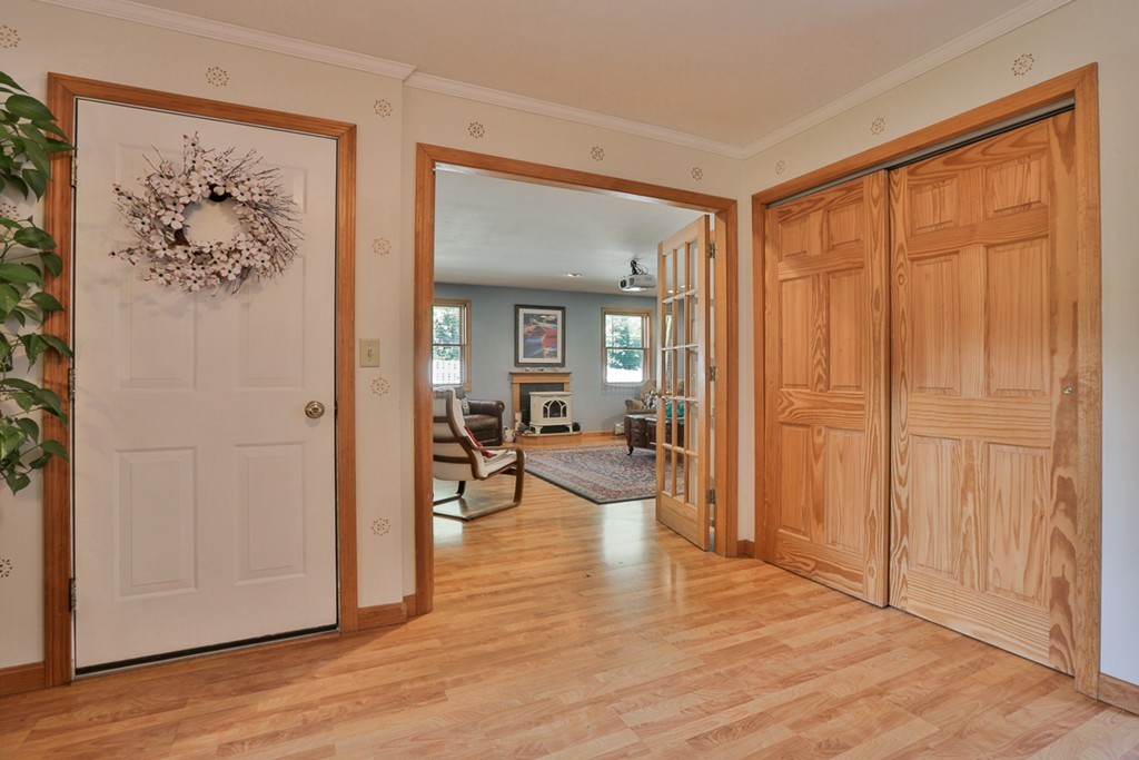 32 Orchard Road Holden, MA 01520 - Photo 11 of 26 Gallery Image 11