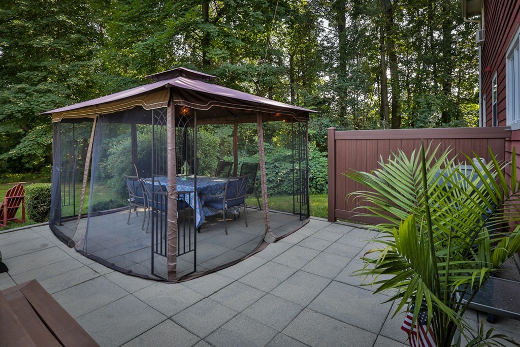 32 Orchard Road Holden, MA 01520 - Photo 5 of 26 Gallery Image 5