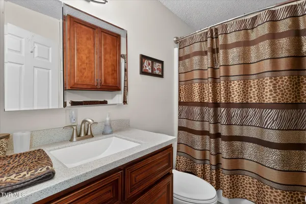 $679,900 | 603 Blue Springs Road, Elizabethton, TN 37643