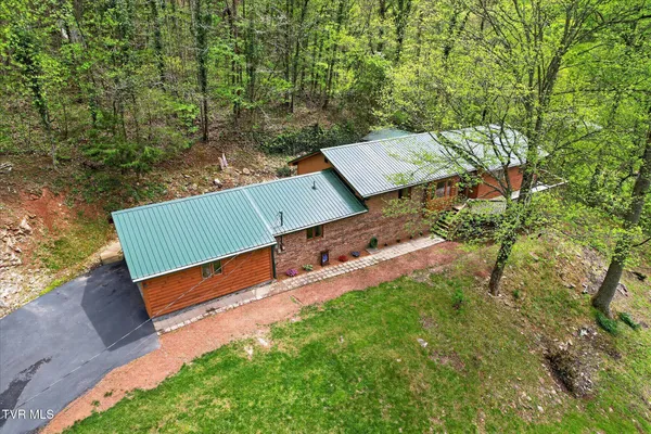 $679,900 | 603 Blue Springs Road, Elizabethton, TN 37643