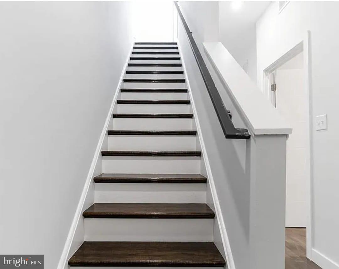 1945 North 7th Street, Unit 3 Philadelphia, PA 19122 - Photo 20 of 22 a view of entryway