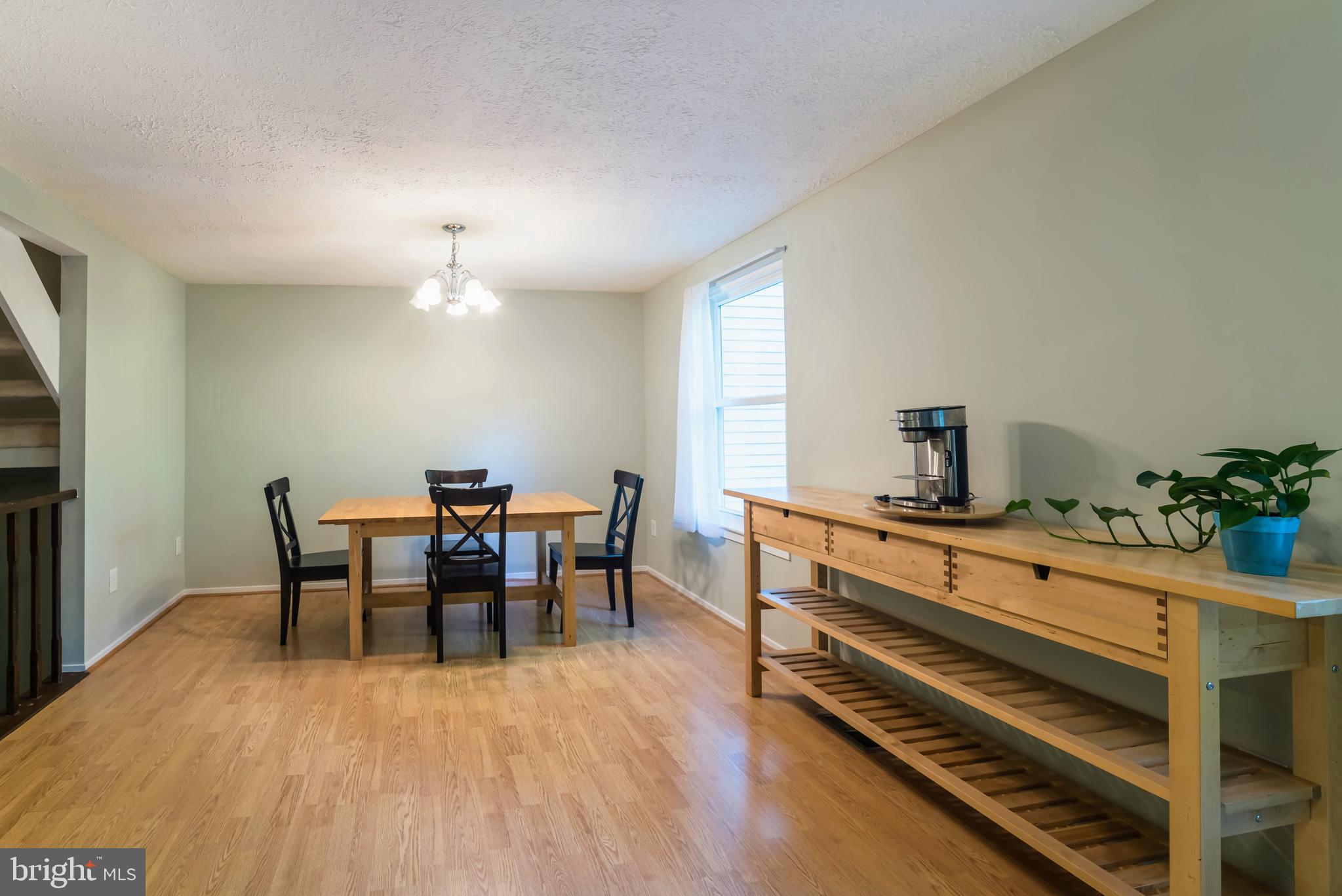 6502 Alexis Lane Springfield, VA 22152 - Photo 5 of 18 Gallery Image 5