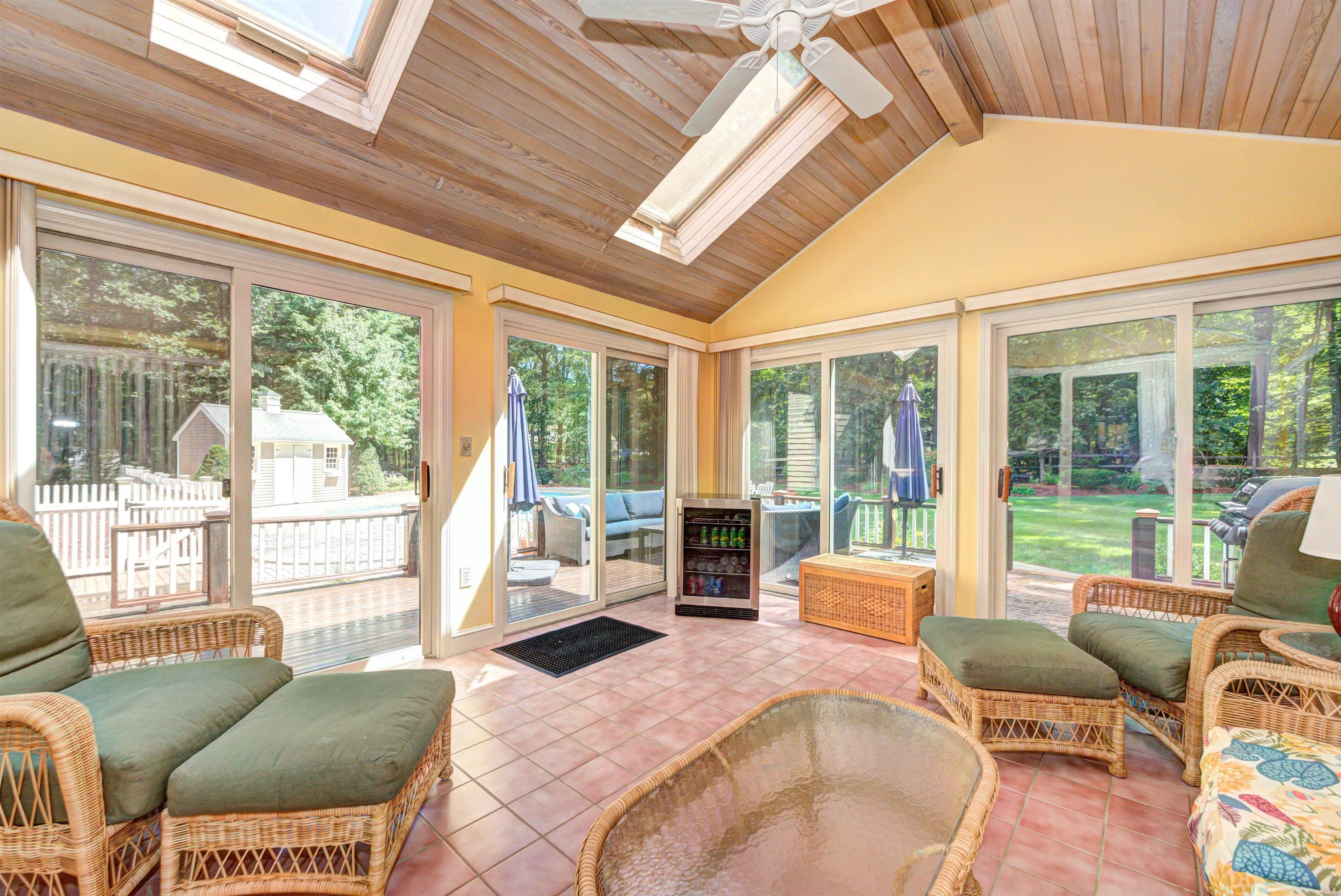 18 Hawthorne Road Windham, NH 03087 - Photo 21 of 60