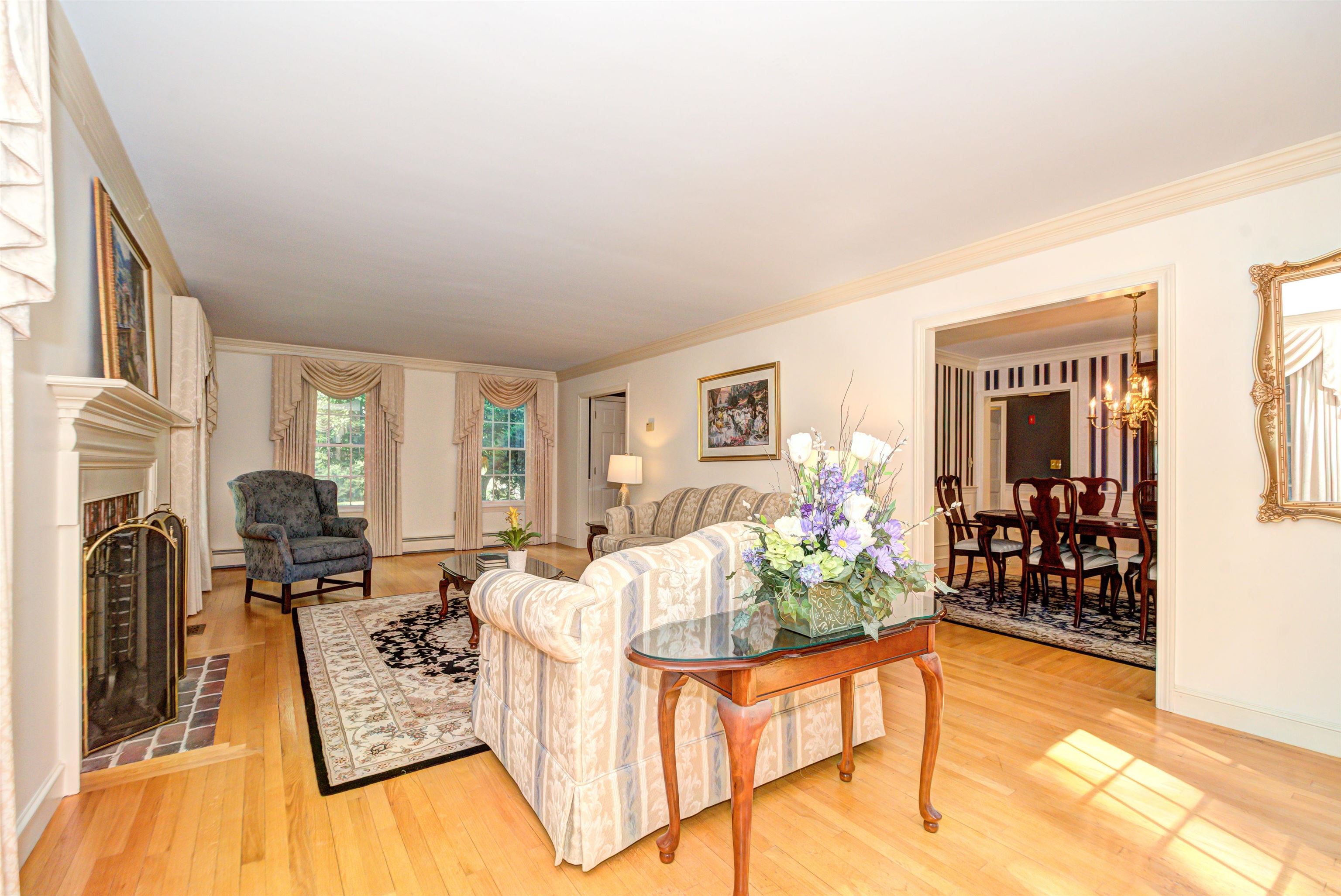 18 Hawthorne Road Windham, NH 03087 - Photo 23 of 60