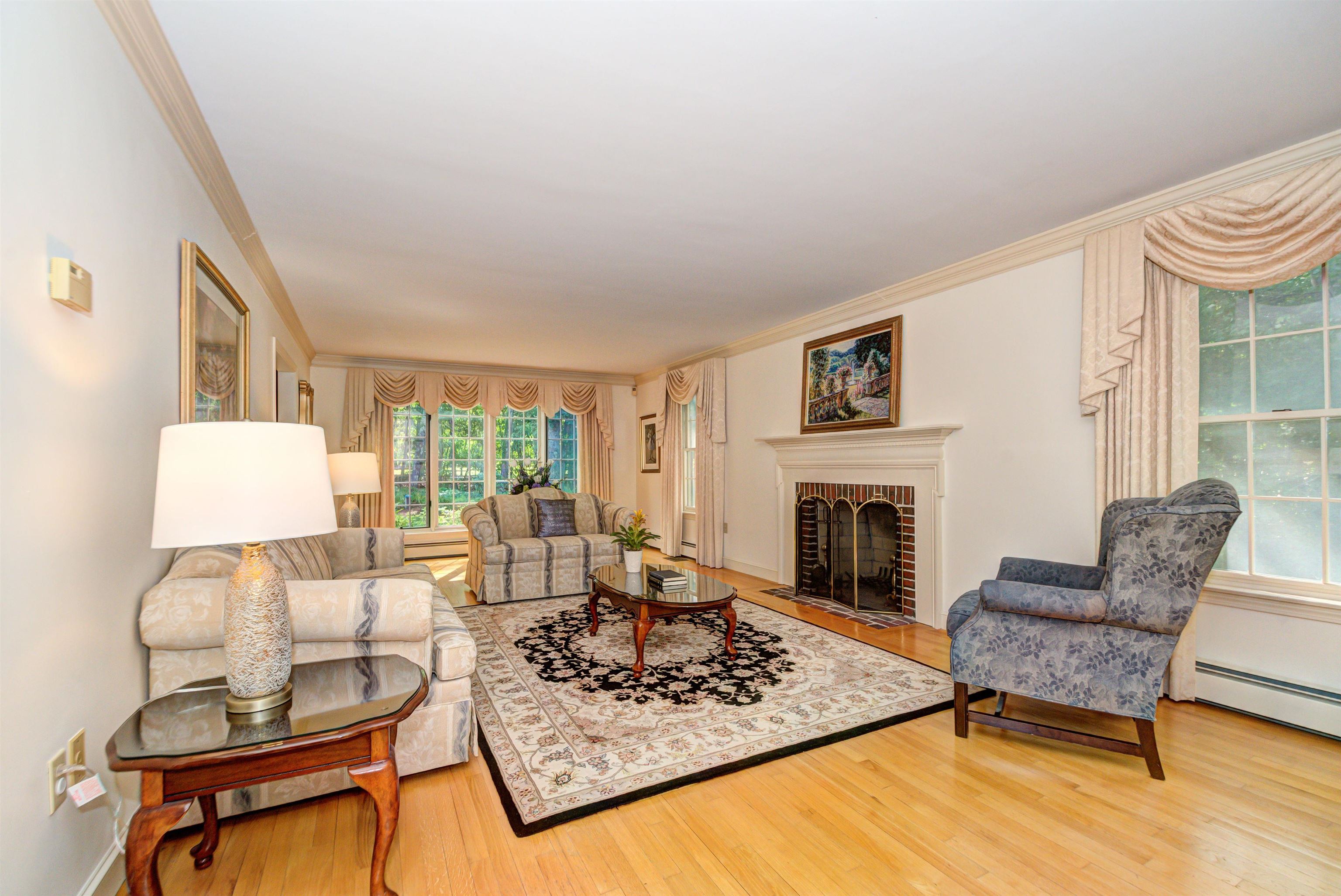 18 Hawthorne Road Windham, NH 03087 - Photo 24 of 60