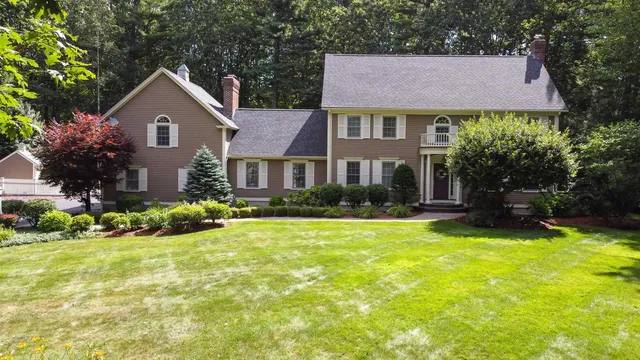 $1,250,000 | 18 Hawthorne Road, Windham, NH 03087