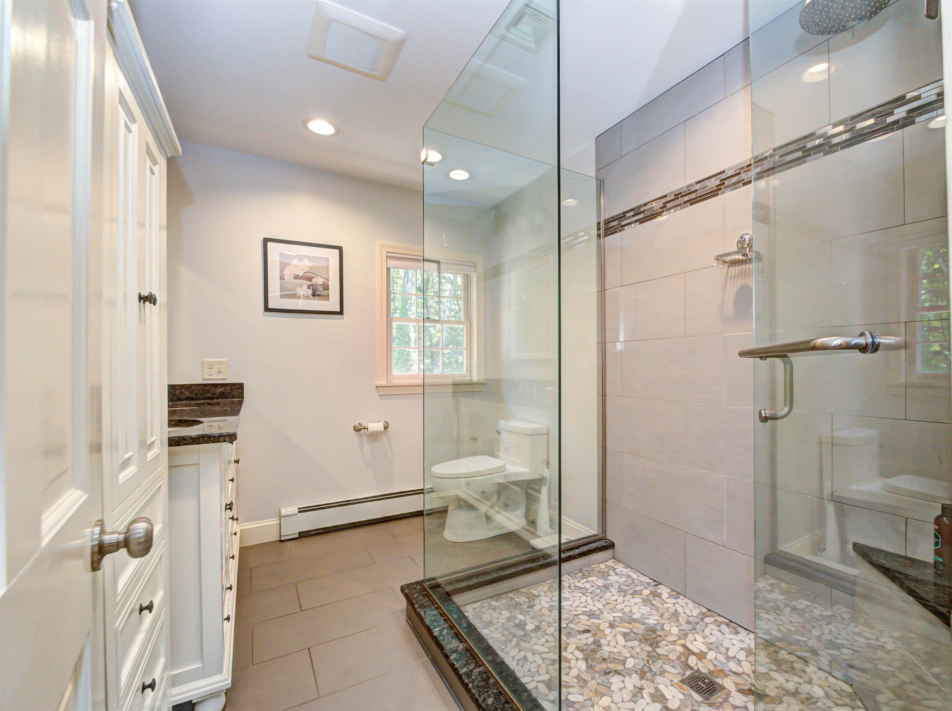 18 Hawthorne Road Windham, NH 03087 - Photo 33 of 60