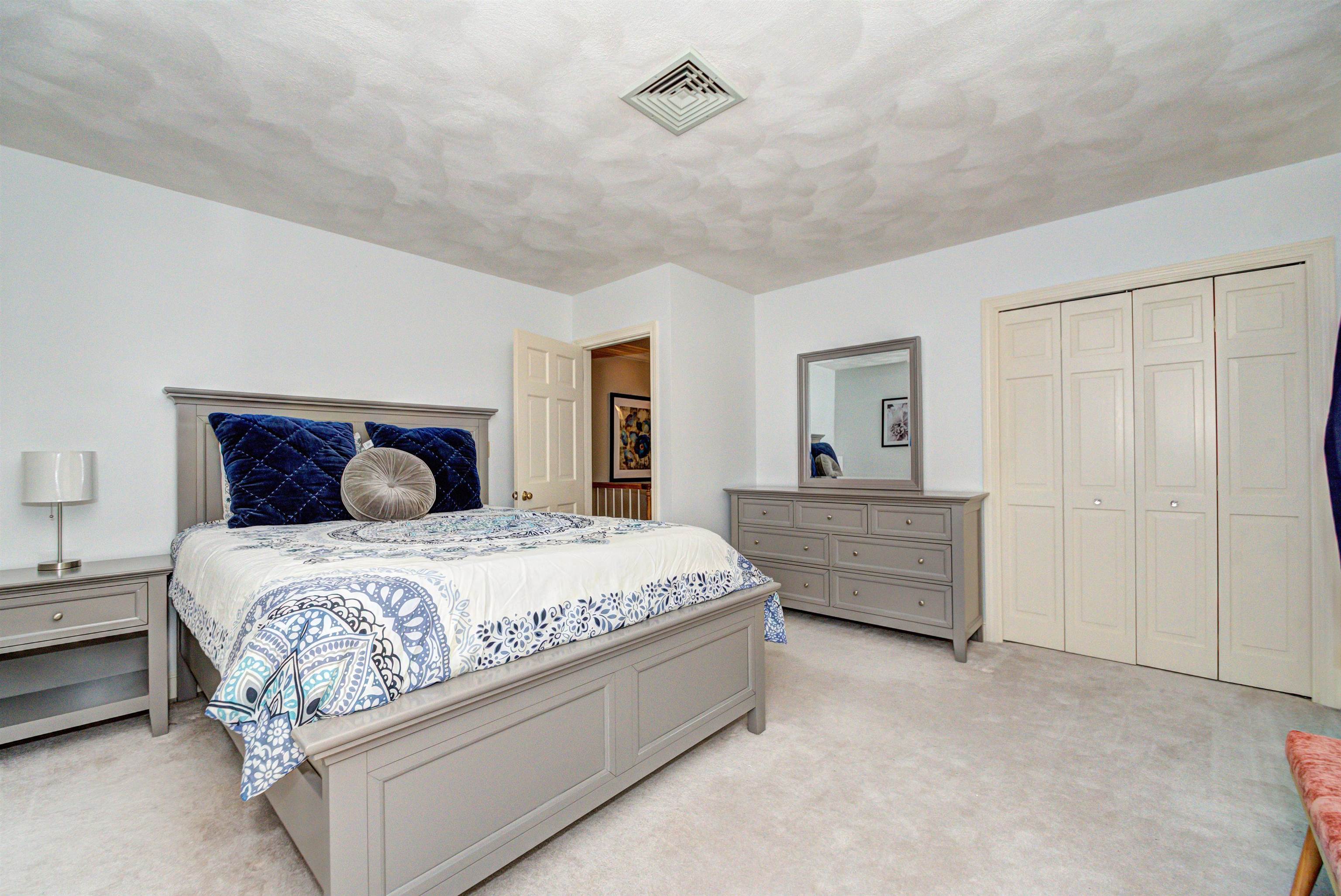 18 Hawthorne Road Windham, NH 03087 - Photo 38 of 60