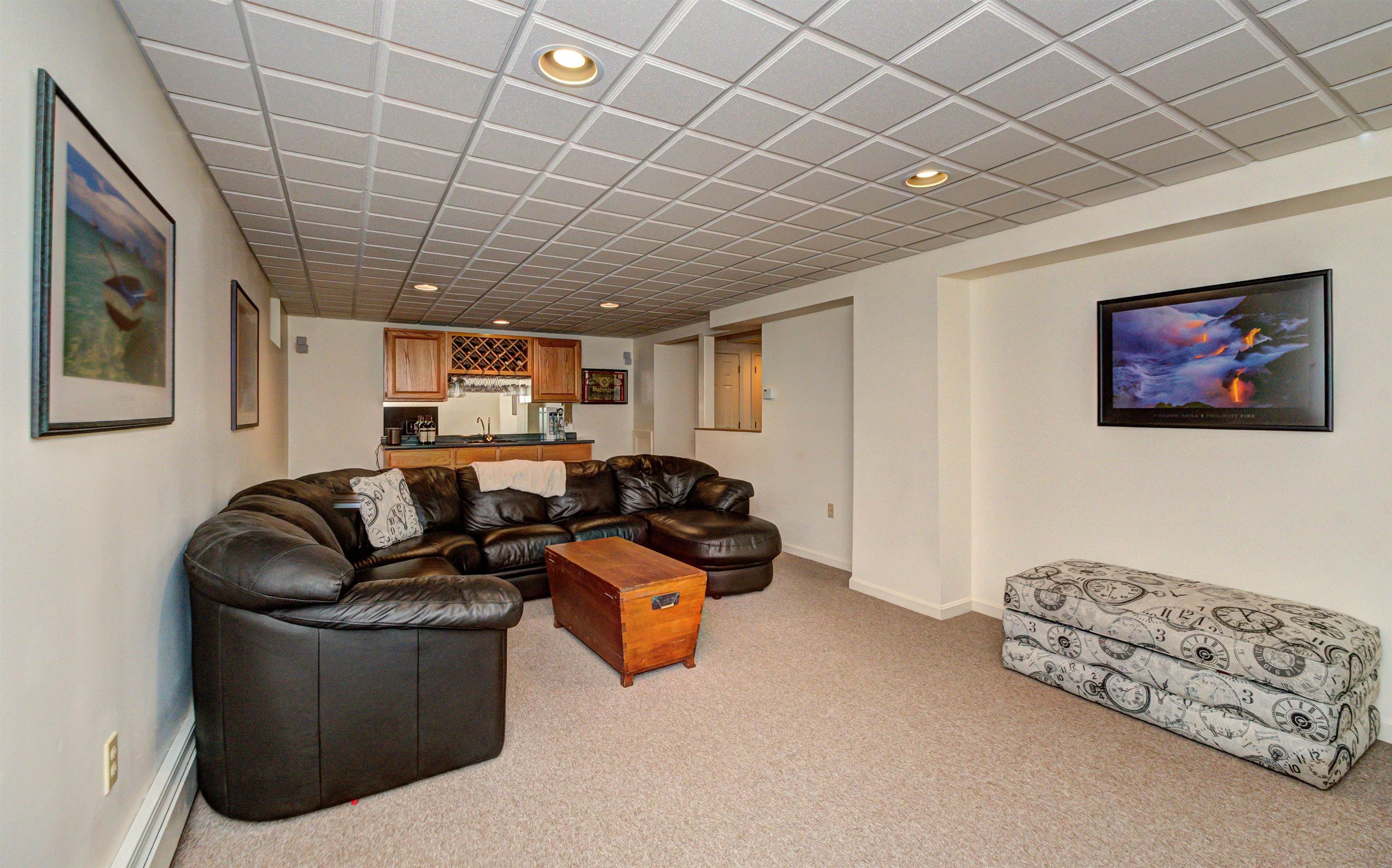 18 Hawthorne Road Windham, NH 03087 - Photo 44 of 60