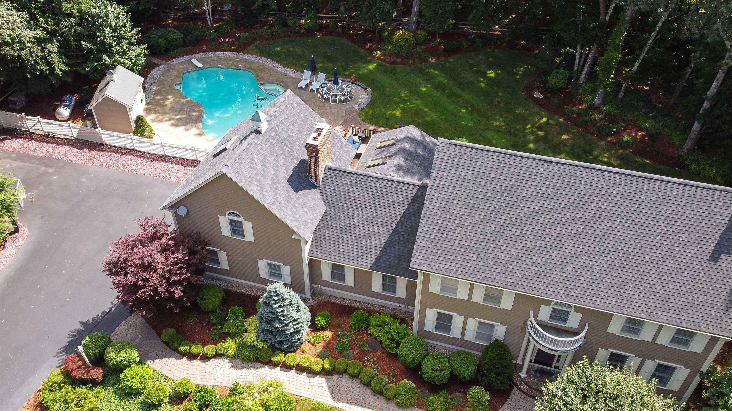 18 Hawthorne Road Windham, NH 03087 - Photo 8 of 60