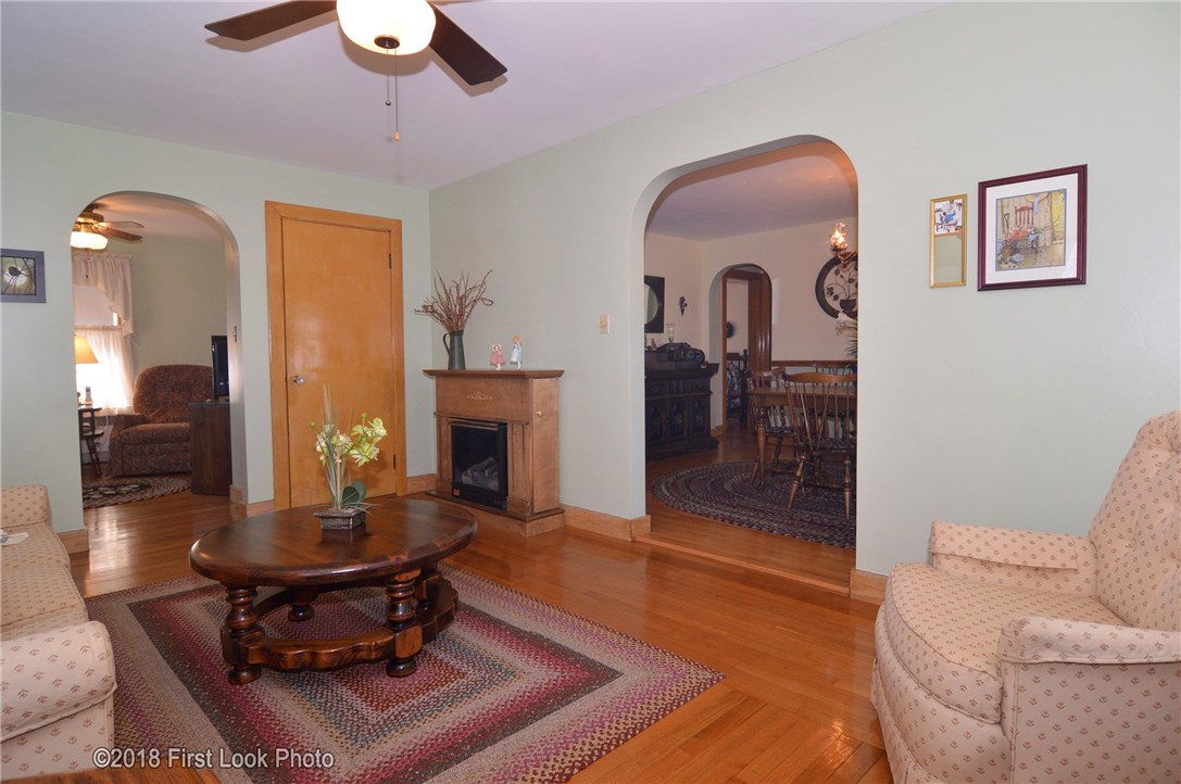 81 St Simon Street Woonsocket, RI 02895 - Photo 12 of 37