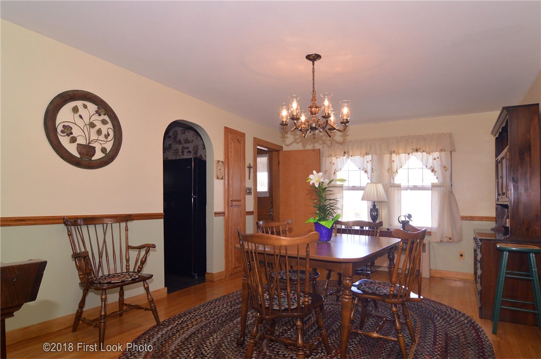 81 St Simon Street Woonsocket, RI 02895 - Photo 6 of 37