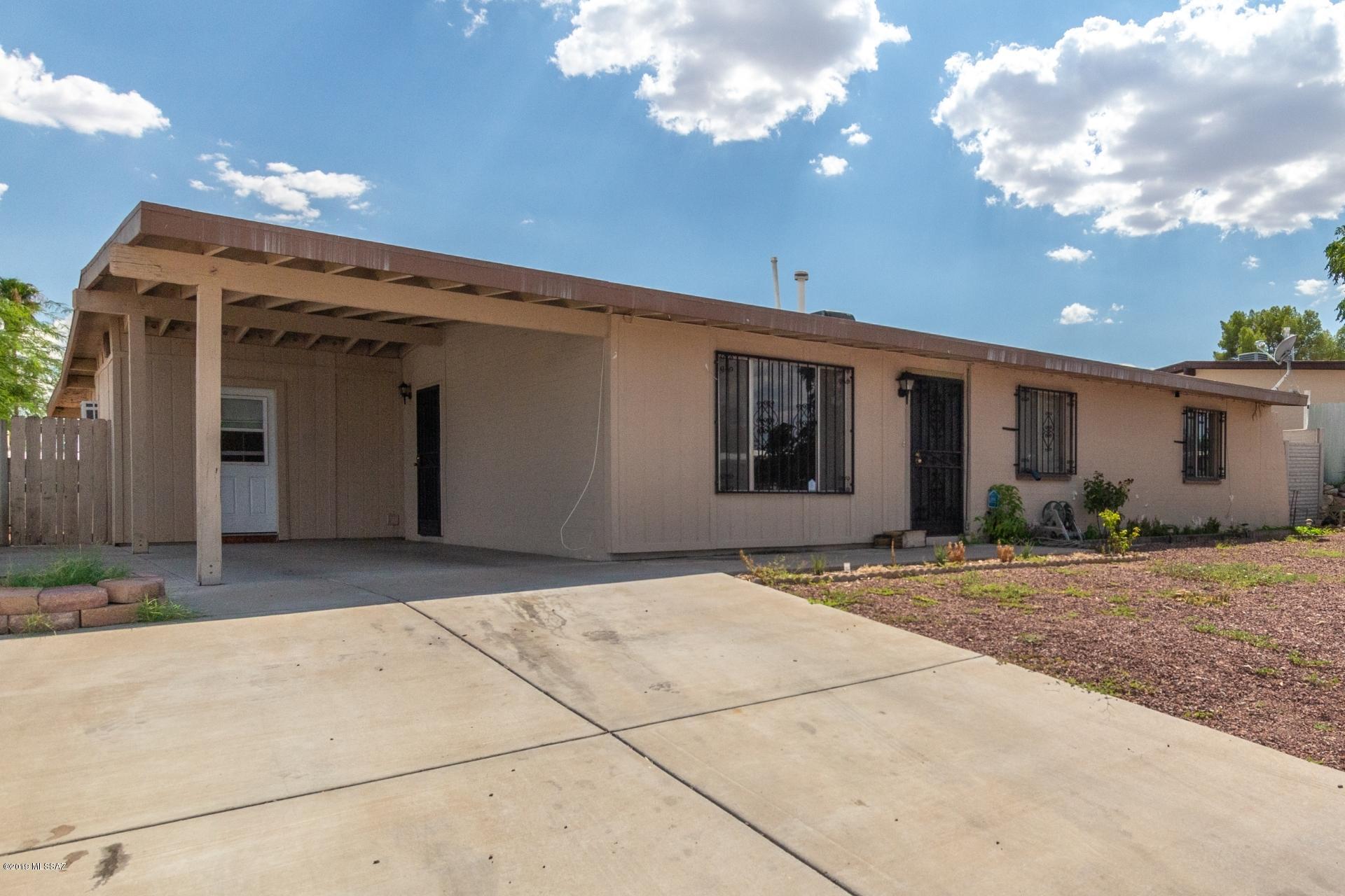 1913 West Romany Road Tucson, AZ 85713 - Photo 3 of 19