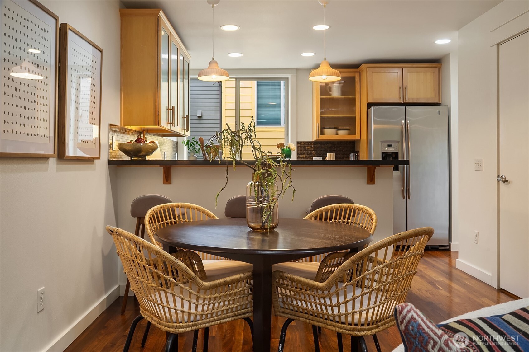 3425 Meridian Avenue North Seattle, WA 98103 - Photo 8 of 23