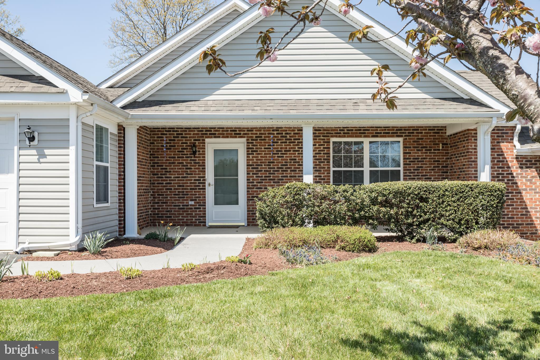 110 Ridgecrest Court Winchester, VA 22602 - Photo 4 of 40 Gallery Image 4