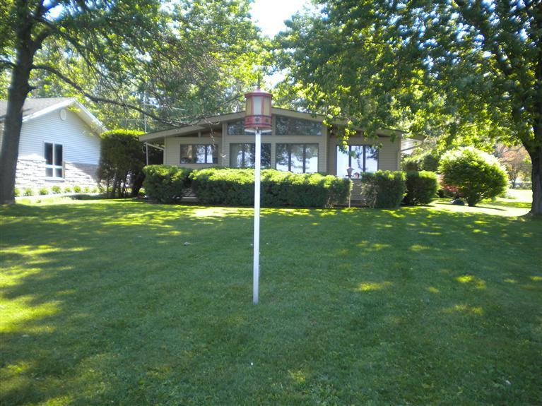 6769 South Lake Road Pentwater, MI 49449 - Photo 1 of 24 Primary Photo